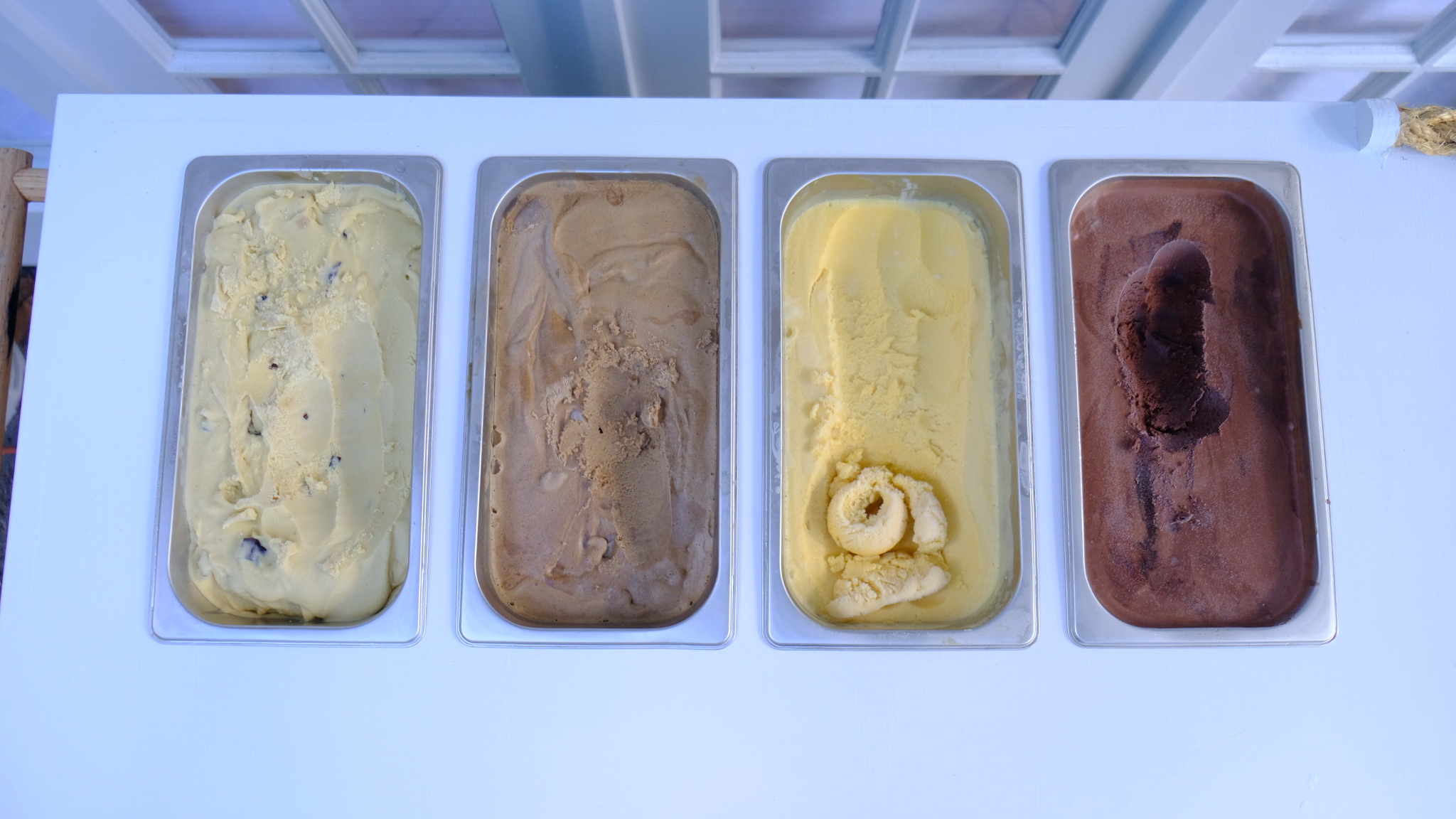 Mrs. Mallard's flavours in tins